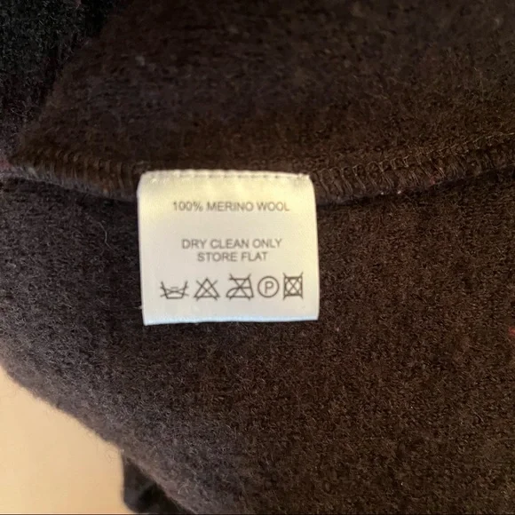 EUC Fenn Wright Manson 100% merino wool button down jacket cardigan sweater - Picture 7 of 10